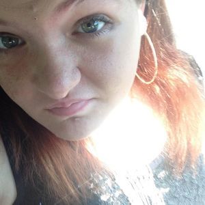 Meet your Posher, Alissa